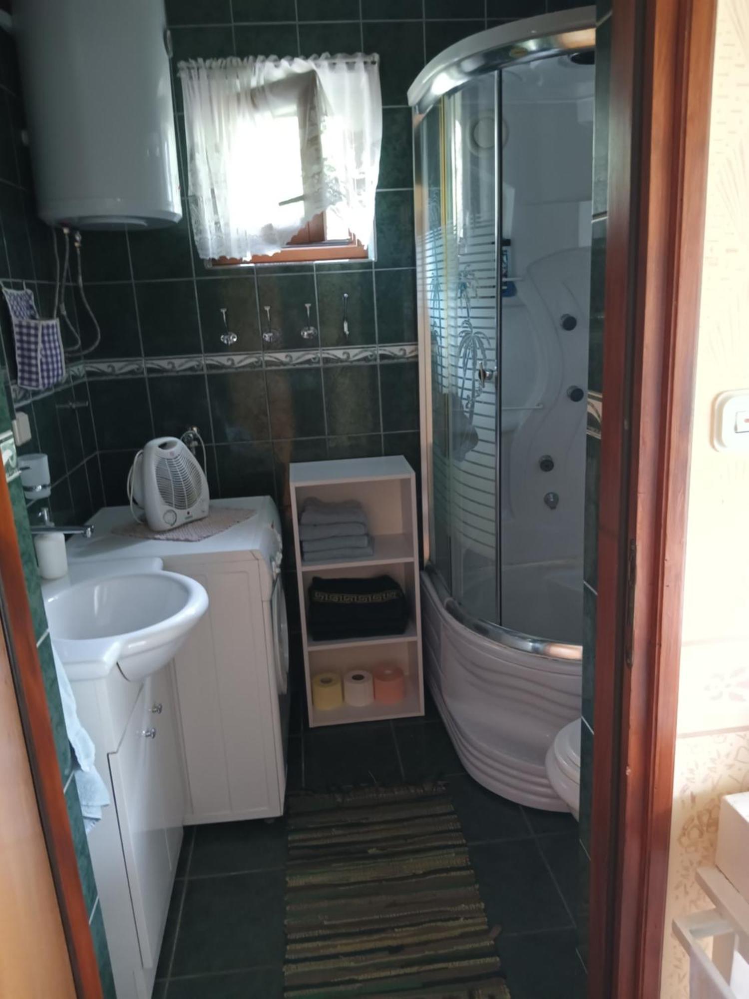 Apartments Bakine Carolije Karanac Экстерьер фото